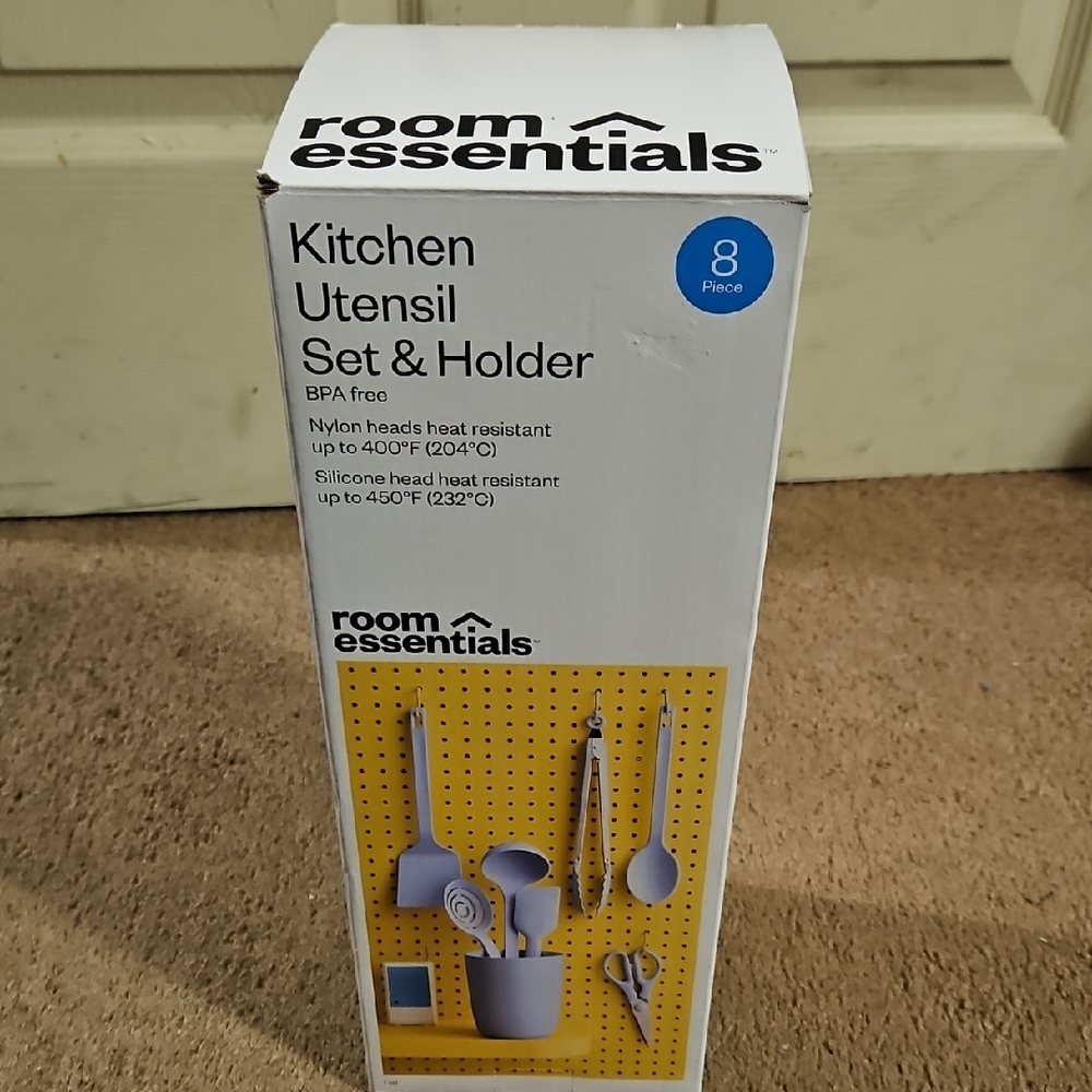 Room Essentials Kitchen Utensil Set with Holder